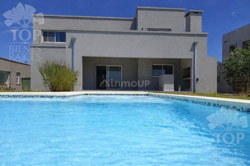Casa en Venta en Escobar, G.B.A. Zona Norte
