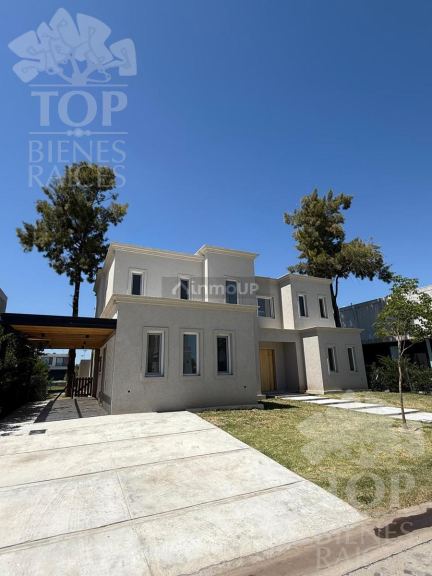 Casa en Venta en Tigre, G.B.A. Zona Norte