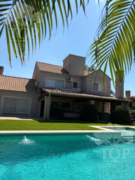 Casa en Venta en Pilar, G.B.A. Zona Norte