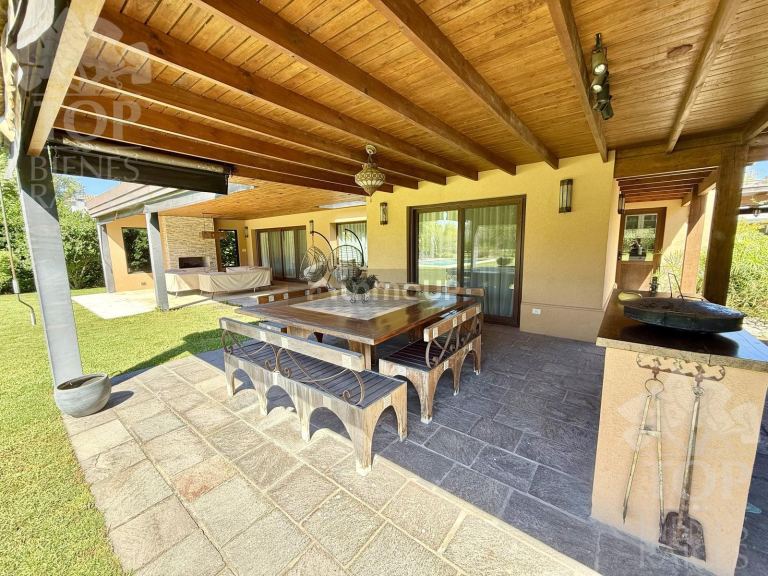 Casa en Venta en Tigre, G.B.A. Zona Norte