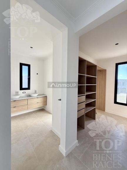 Casa en Venta en Escobar, G.B.A. Zona Norte