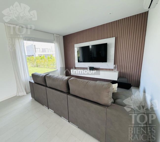 Casa en Alquiler en Escobar, G.B.A. Zona Norte