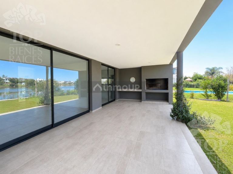 Casa en Venta en Escobar, G.B.A. Zona Norte