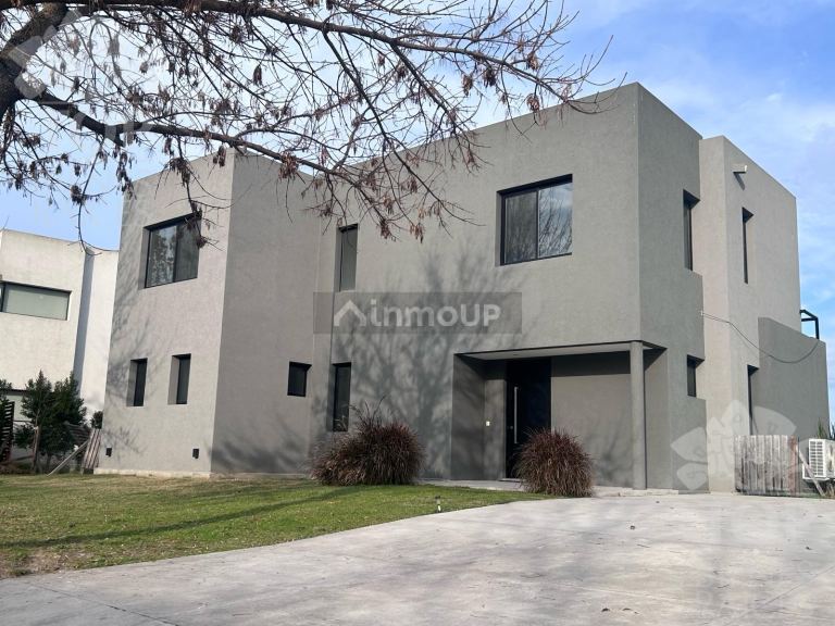 Casa en Venta en Escobar, G.B.A. Zona Norte
