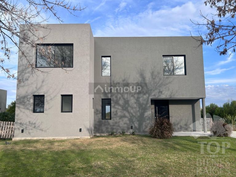 Casa en Venta en Escobar, G.B.A. Zona Norte