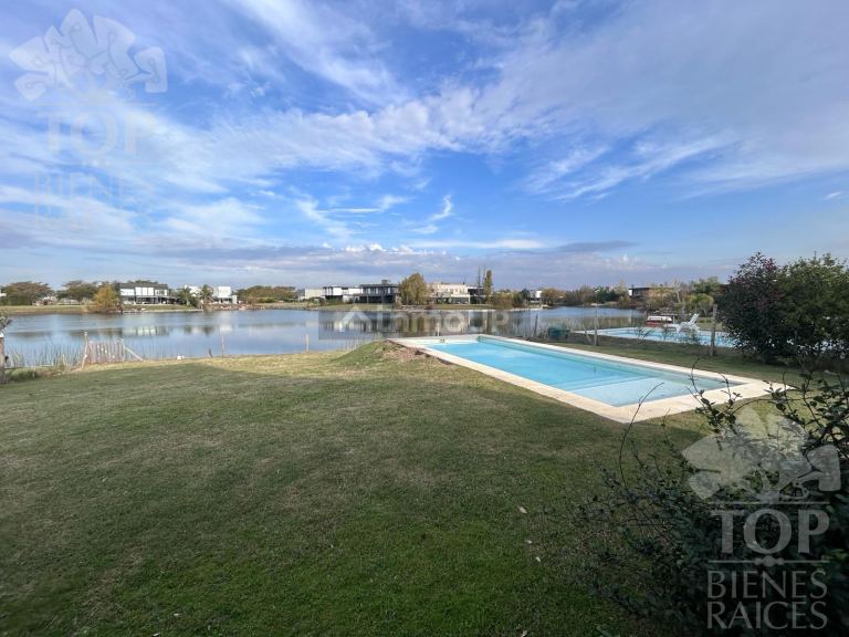Casa en Venta en Escobar, G.B.A. Zona Norte