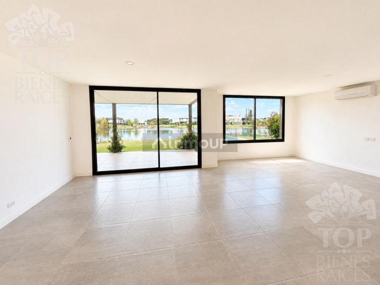 Casa en Venta en Escobar, G.B.A. Zona Norte