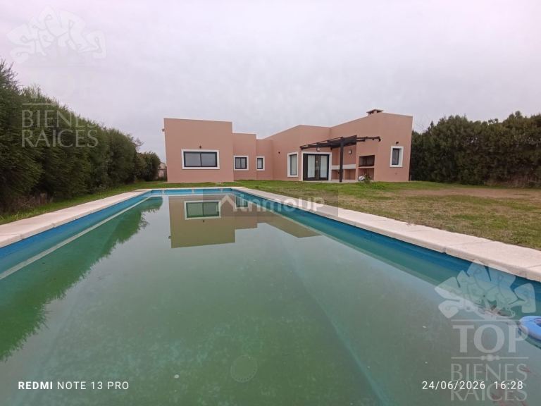 Casa en Alquiler en Escobar, G.B.A. Zona Norte