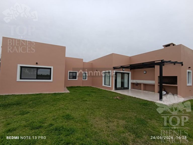 Casa en Alquiler en Escobar, G.B.A. Zona Norte