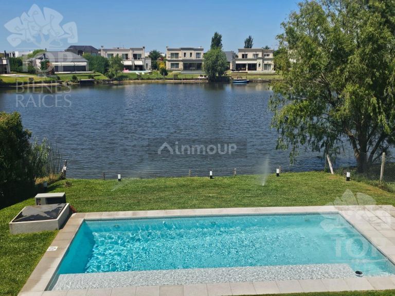 Casa en Venta en Escobar, G.B.A. Zona Norte
