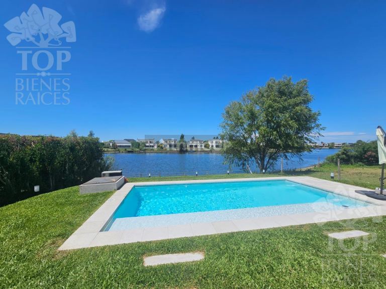 Casa en Venta en Escobar, G.B.A. Zona Norte