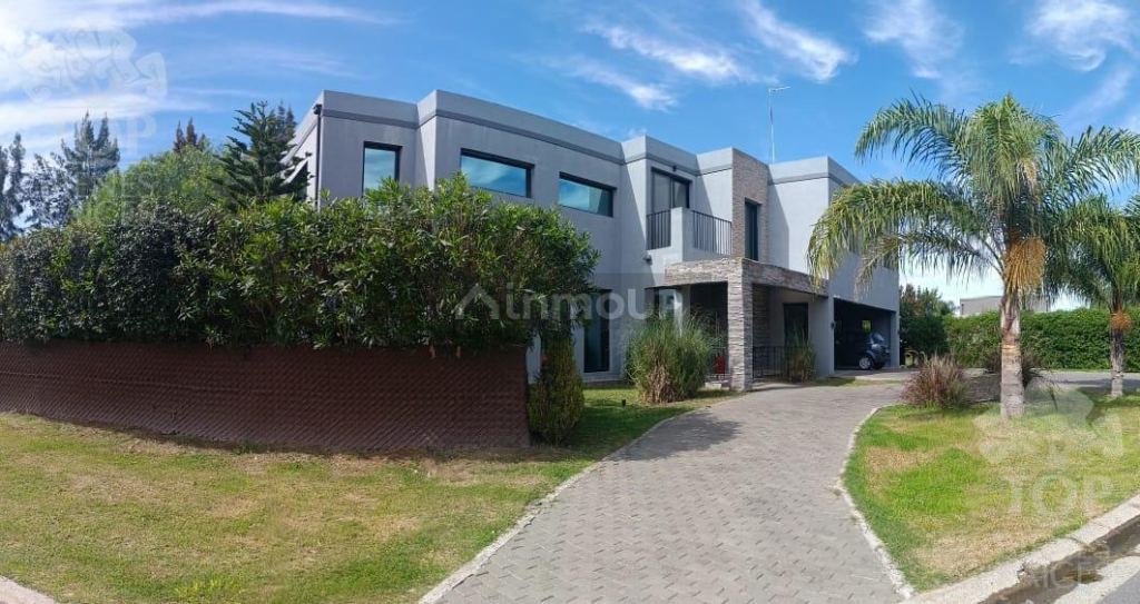 Casa en Venta en Escobar, G.B.A. Zona Norte