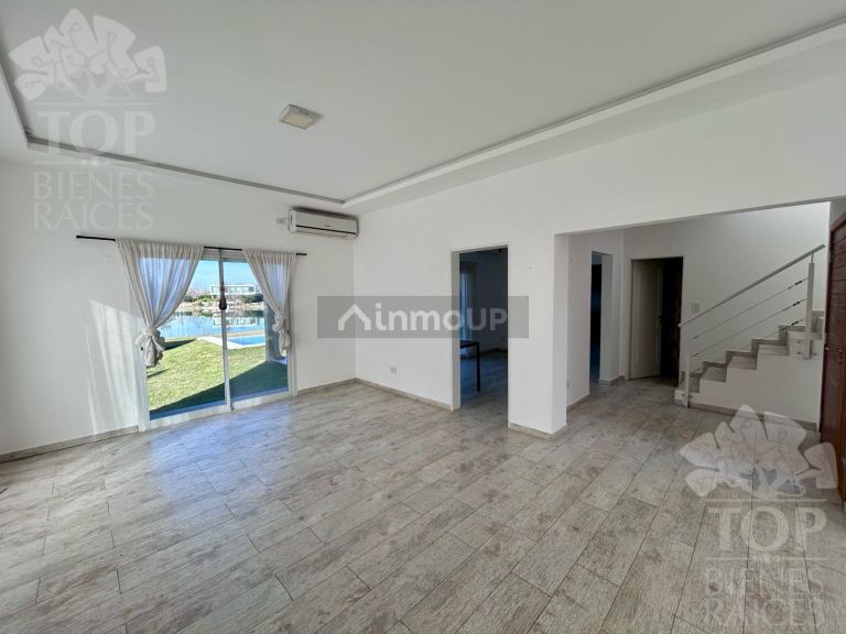 Casa en Alquiler en Escobar, G.B.A. Zona Norte