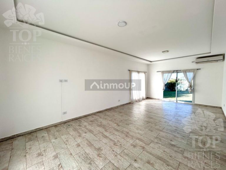 Casa en Alquiler en Escobar, G.B.A. Zona Norte