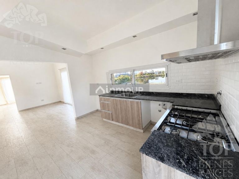 Casa en Alquiler en Escobar, G.B.A. Zona Norte