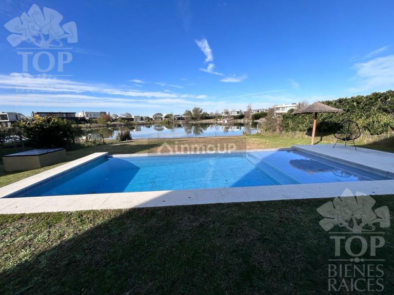 Casa en Alquiler en Escobar, G.B.A. Zona Norte