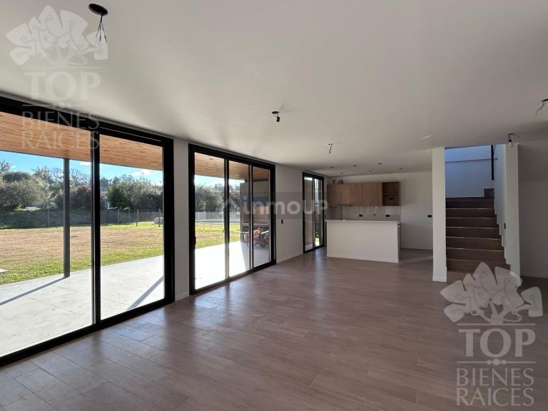 Casa en Venta en Escobar, G.B.A. Zona Norte