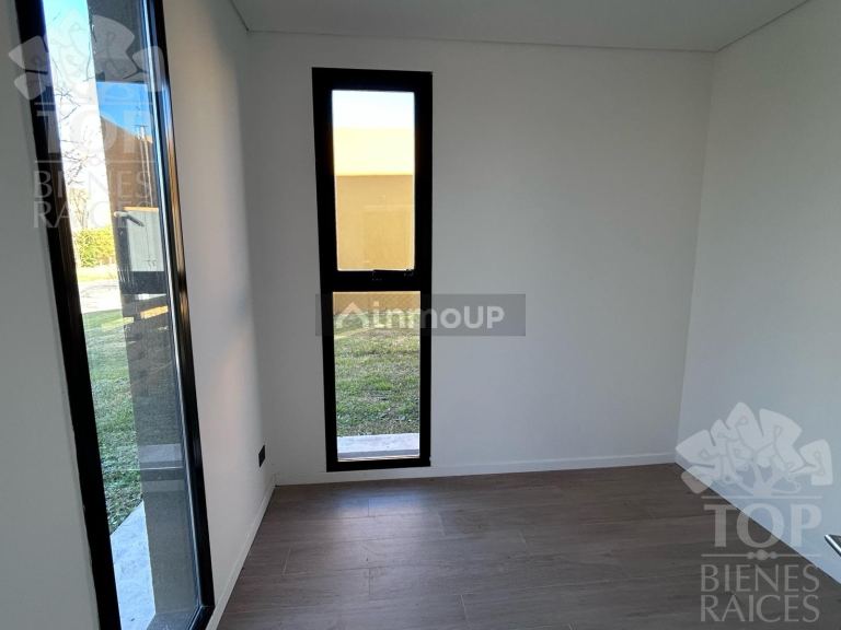 Casa en Venta en Escobar, G.B.A. Zona Norte