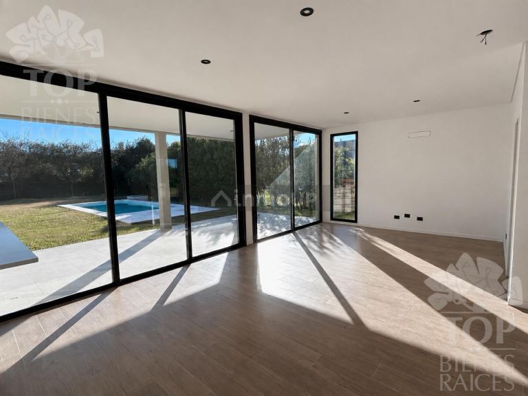 Casa en Venta en Escobar, G.B.A. Zona Norte