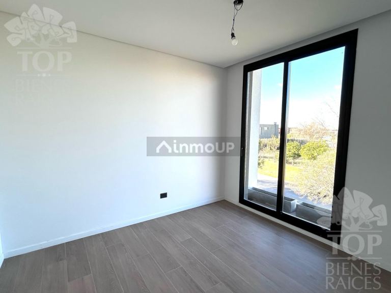 Casa en Venta en Escobar, G.B.A. Zona Norte