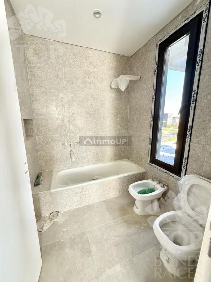 Casa en Venta en Tigre, G.B.A. Zona Norte