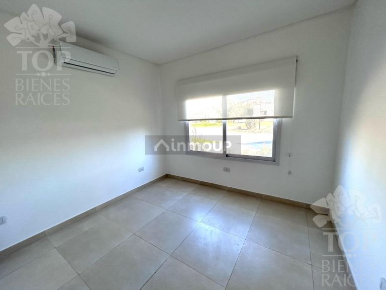 Casa en Alquiler en Escobar, G.B.A. Zona Norte