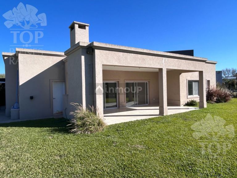 Casa en Alquiler en Escobar, G.B.A. Zona Norte
