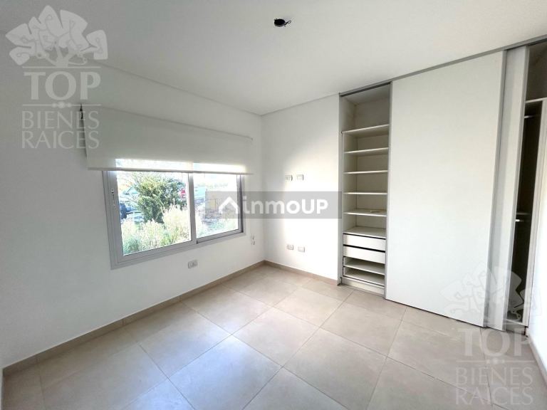 Casa en Alquiler en Escobar, G.B.A. Zona Norte