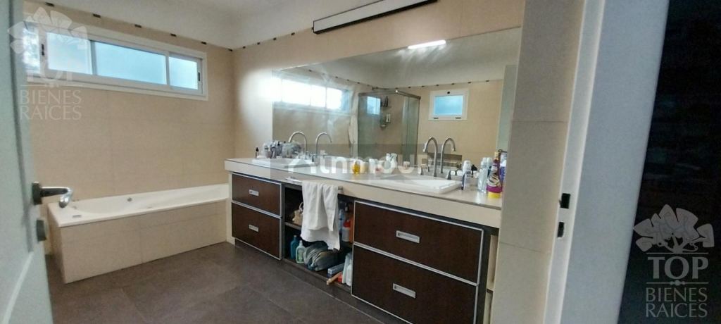 Casa en Venta en Pilar, G.B.A. Zona Norte