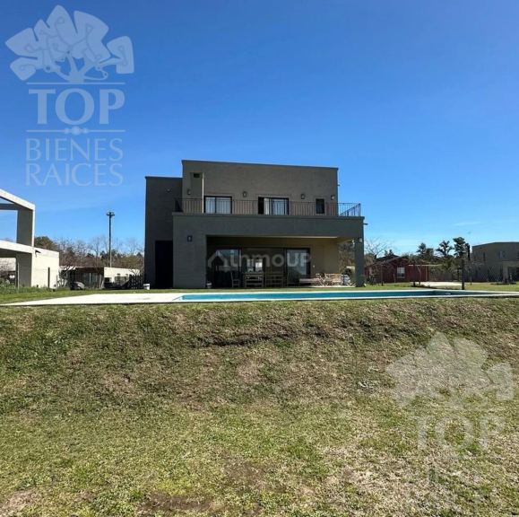 Casa en Alquiler en Escobar, G.B.A. Zona Norte