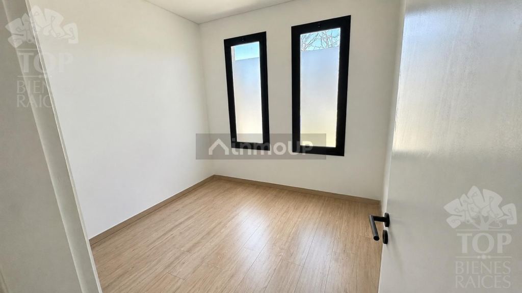 Casa en Alquiler en Escobar, G.B.A. Zona Norte