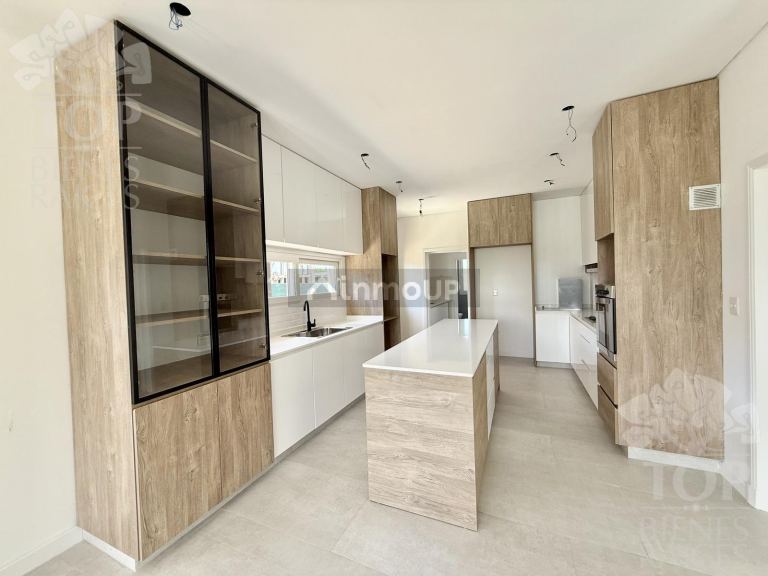 Casa en Venta en Tigre, G.B.A. Zona Norte