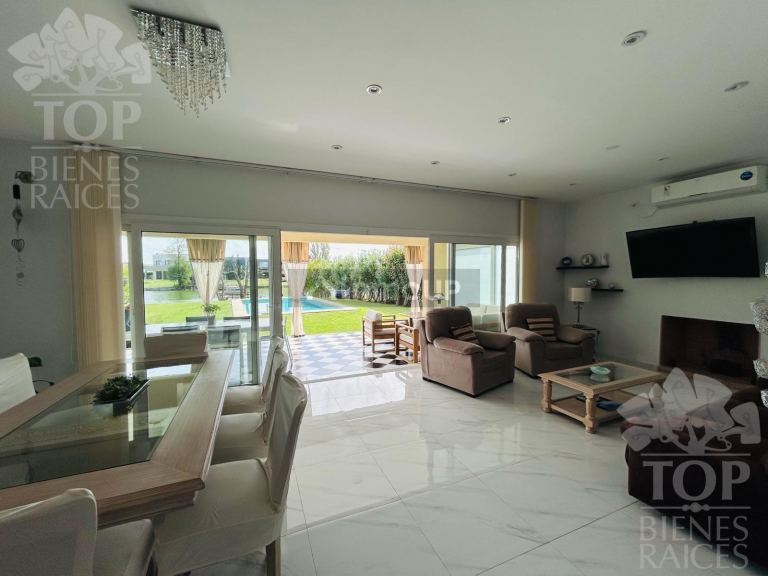 Casa en Venta en Escobar, G.B.A. Zona Norte
