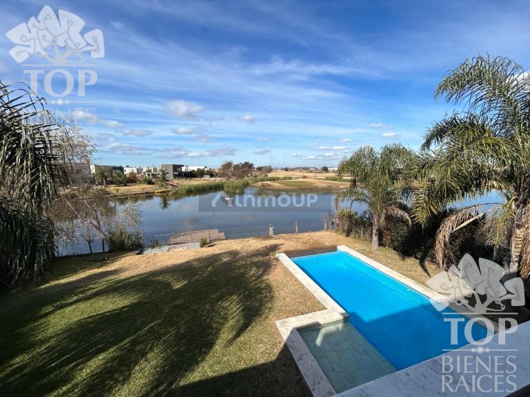 Casa en Venta en Escobar, G.B.A. Zona Norte