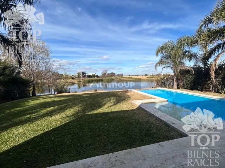 Casa en Venta en Escobar, G.B.A. Zona Norte