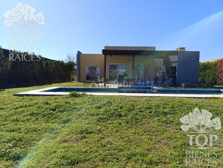 Casa en Alquiler en Escobar, G.B.A. Zona Norte