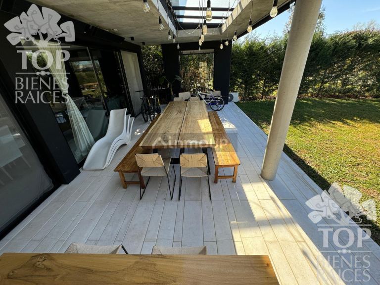 Casa en Venta en Pilar, G.B.A. Zona Norte