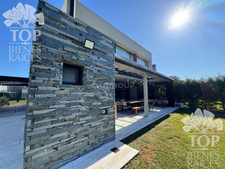 Casa en Venta en Pilar, G.B.A. Zona Norte