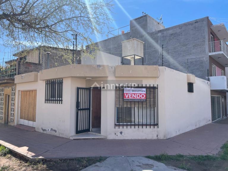 Casa en Venta en Godoy Cruz, Mendoza