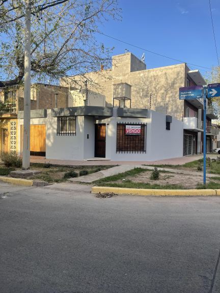 Malvinas Argentinas  903