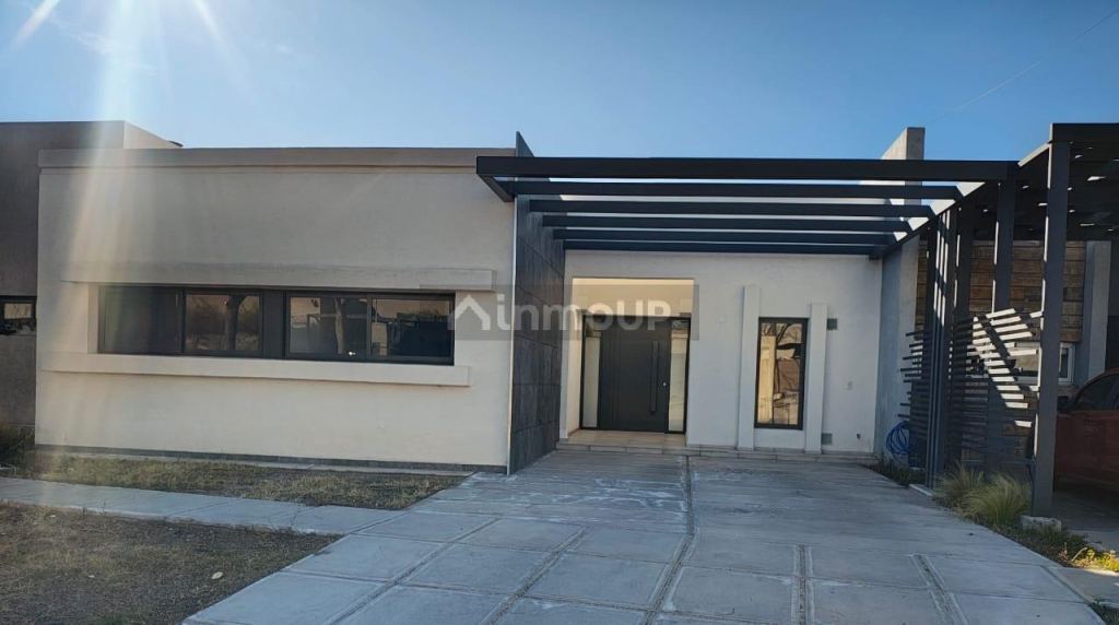 Casa en Alquiler en Lujan de Cuyo, Mendoza