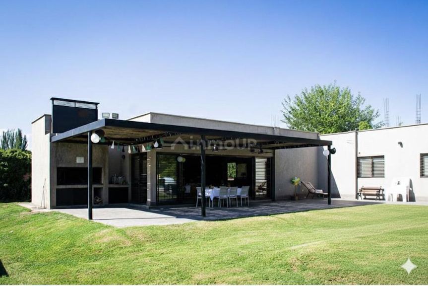 Casa en Venta en Guaymallen, Mendoza