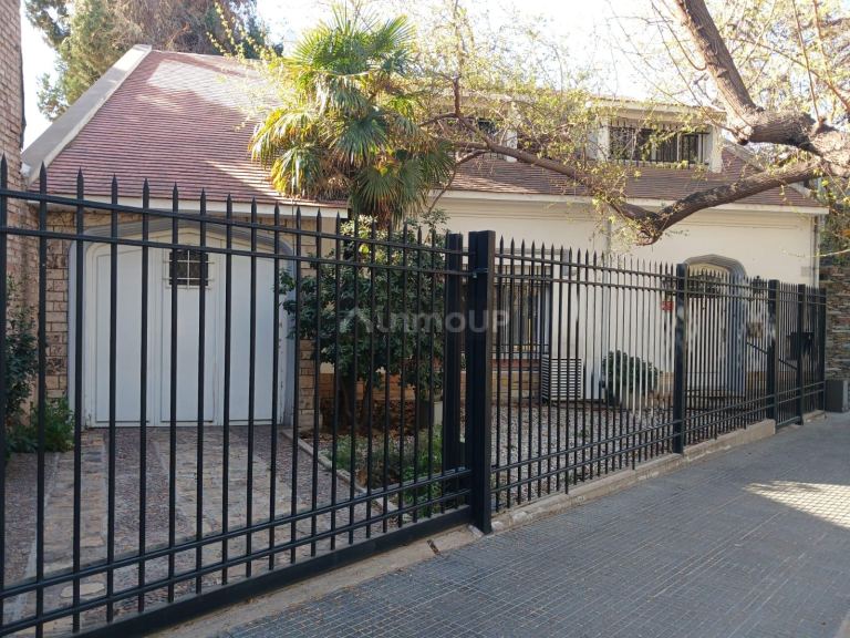 Casa en Venta en Capital, Mendoza
