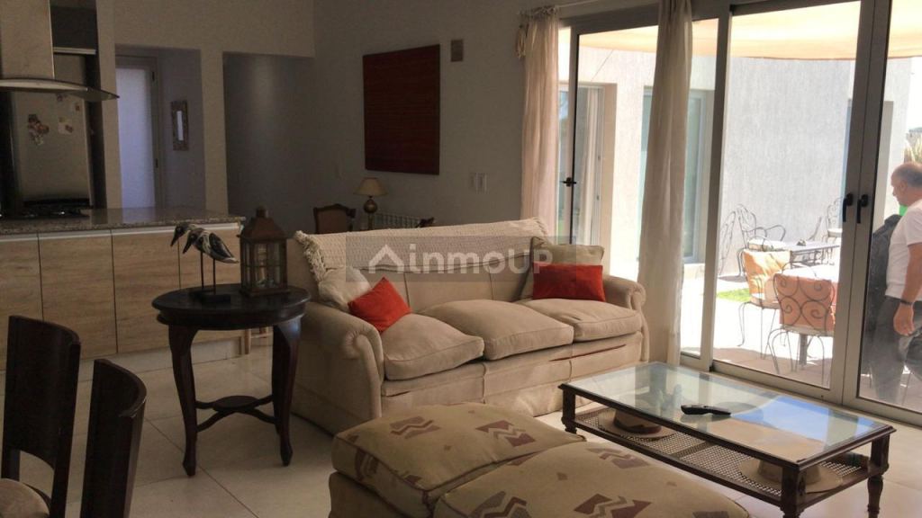Casa en Venta en Maipu, Mendoza