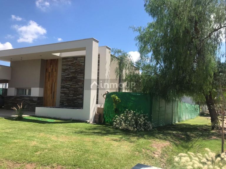 Casa en Venta en Maipu, Mendoza