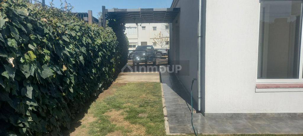 Casa en Alquiler en Maipu, Mendoza