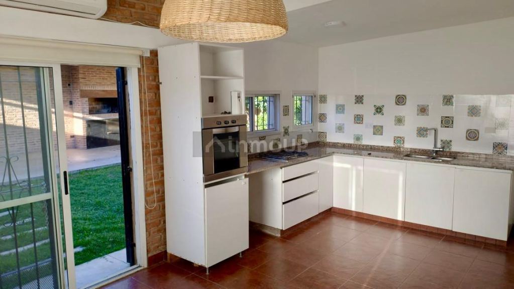 Casa en Alquiler en Juan Martín de Pueyrredón, San Luis