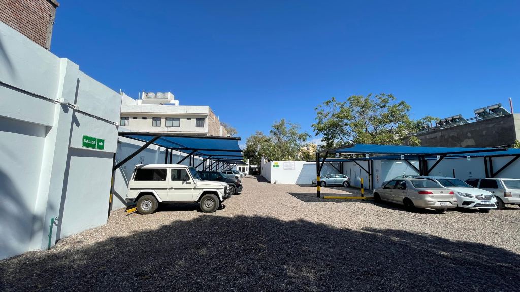 Playa de Estacionamiento en Venta en Godoy Cruz, Mendoza