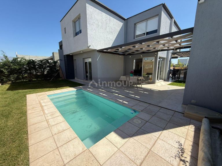 Casa en Venta en Lujan de Cuyo, Mendoza