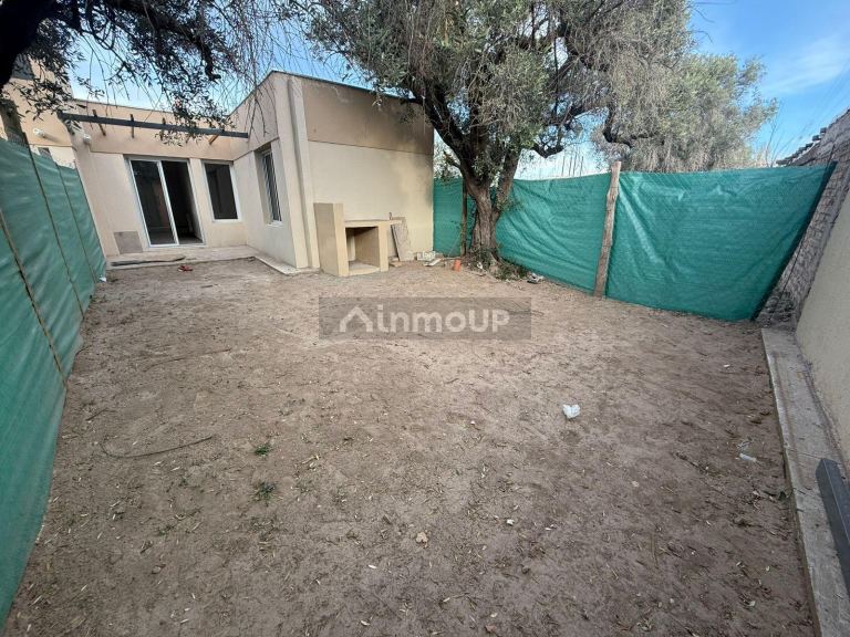 Casa en Alquiler en Maipu, Mendoza